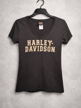 Harley-Davidson Graphic V-Neck Tee Medium Made USA Biker Style